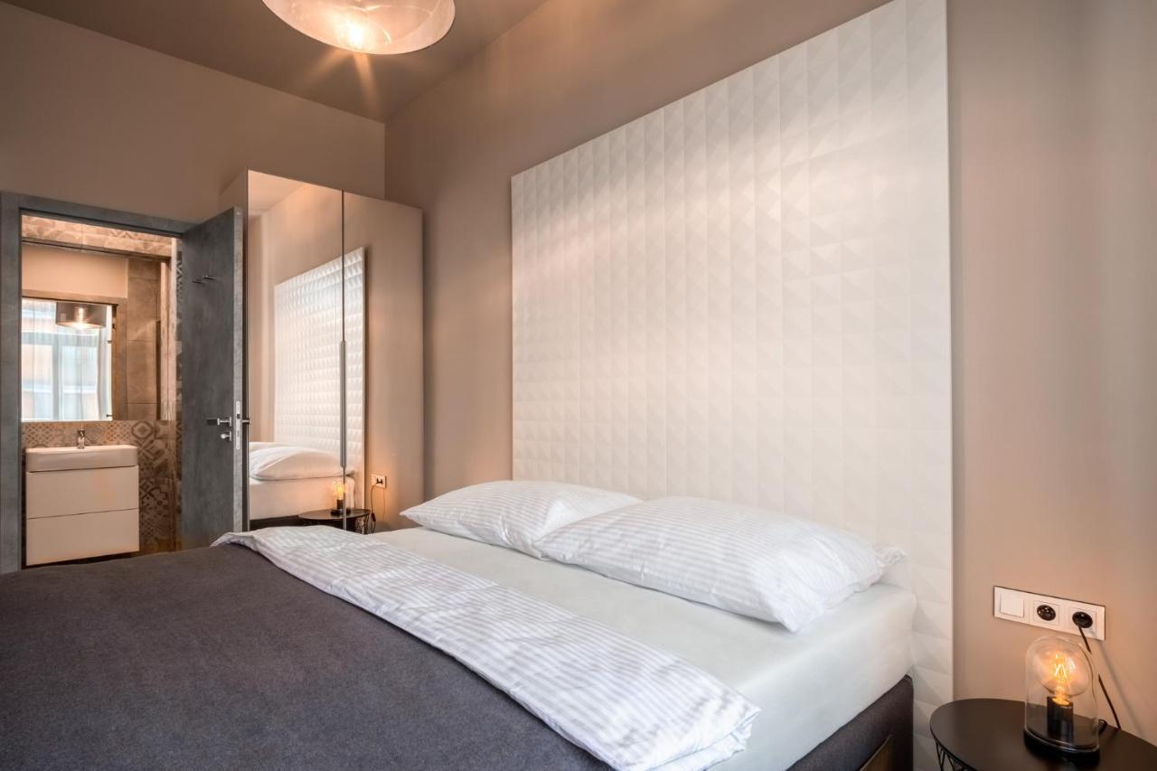 Hotel apartamentowy Rimska 14 Praga